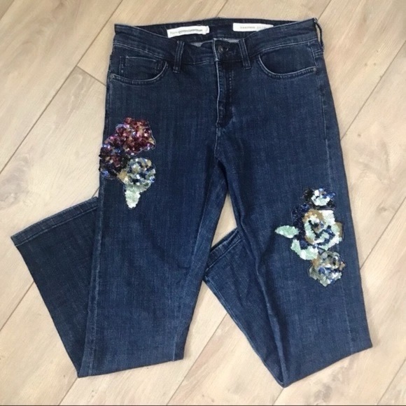Anthropologie Embellished Sequin Pilcro Mid-Rise Slim Boyfriend Jeans - Picture 6 of 6
